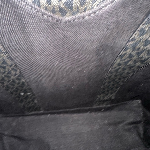 Michael Kors large Eva Tote - Picture 8 of 8